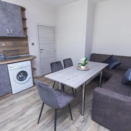 за гости боряна Burgas